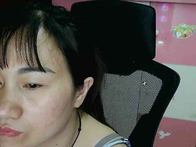 girl30slutty webcam
