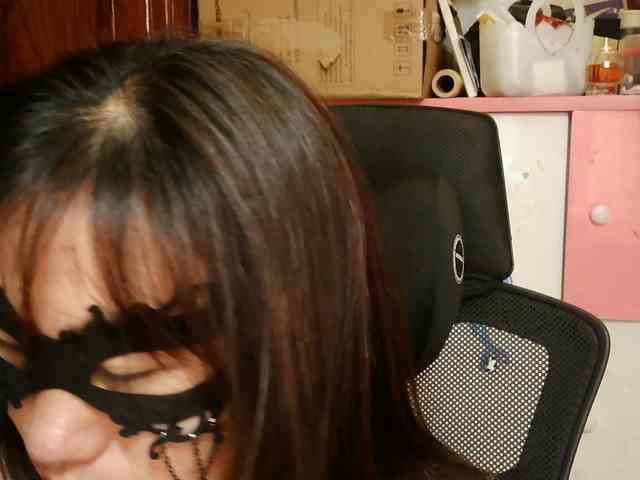 girl30slutty webcam
