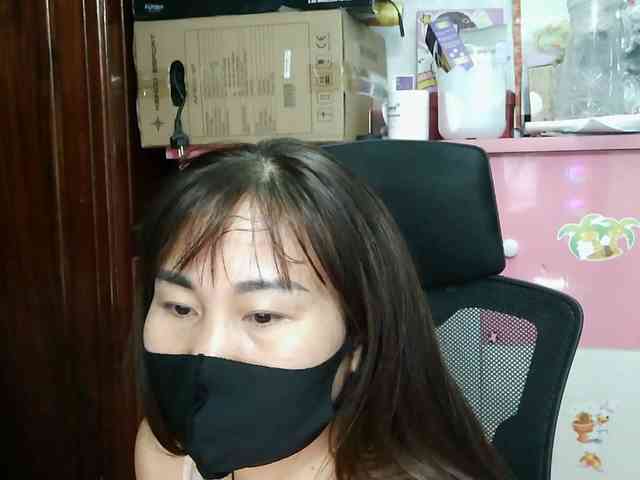 girl30slutty webcam