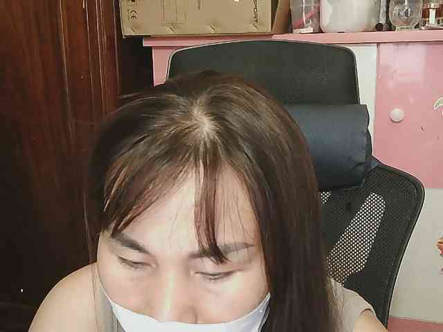 girl30slutty webcam