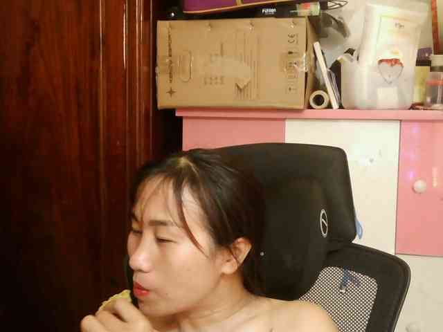 girl30slutty webcam