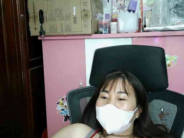 girl30slutty webcam