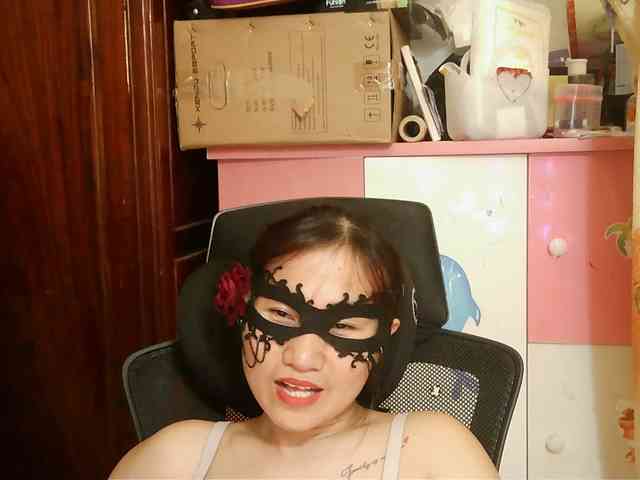 girl30slutty webcam