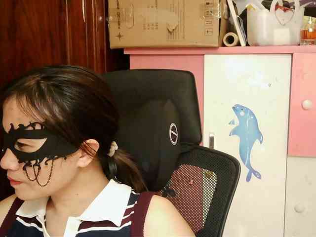 girl30slutty webcam