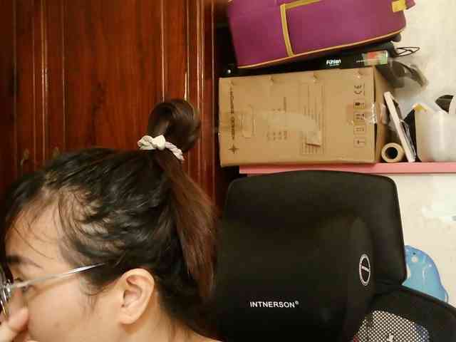 girl30slutty webcam
