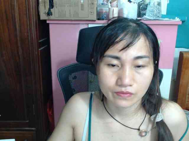 girl30slutty webcam