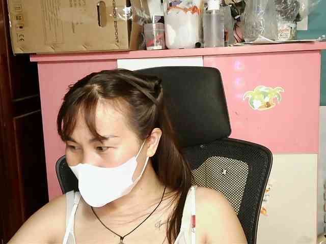 girl30slutty webcam