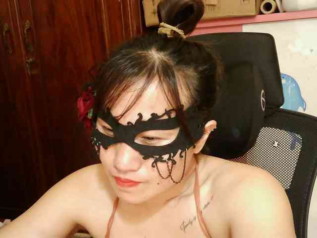 girl30slutty webcam