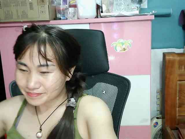 girl30slutty webcam
