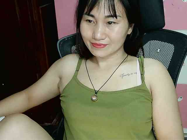 girl30slutty webcam