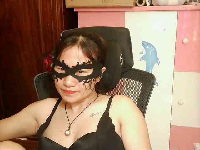 girl30slutty webcam