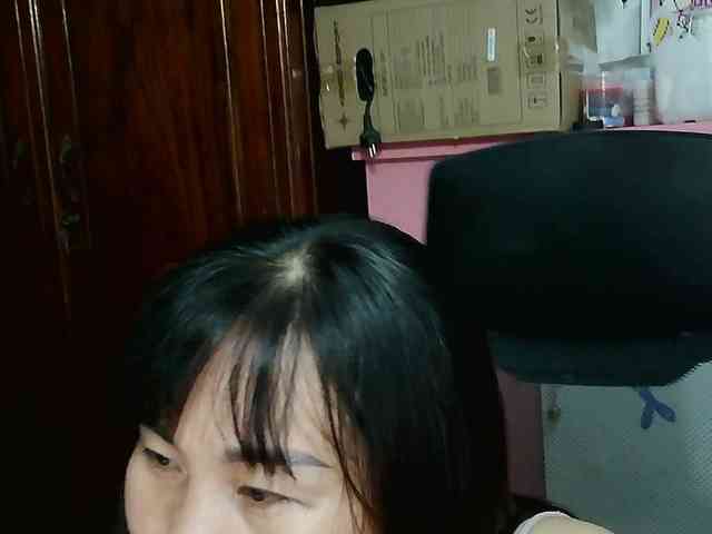 girl30slutty webcam