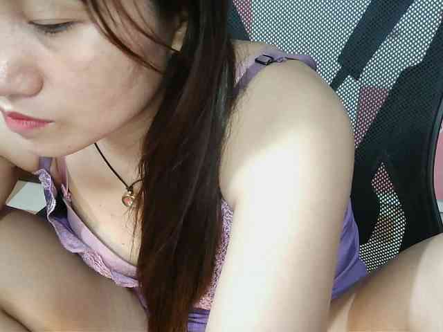 girl30slutty webcam
