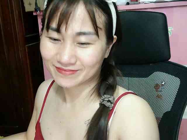 girl30slutty webcam