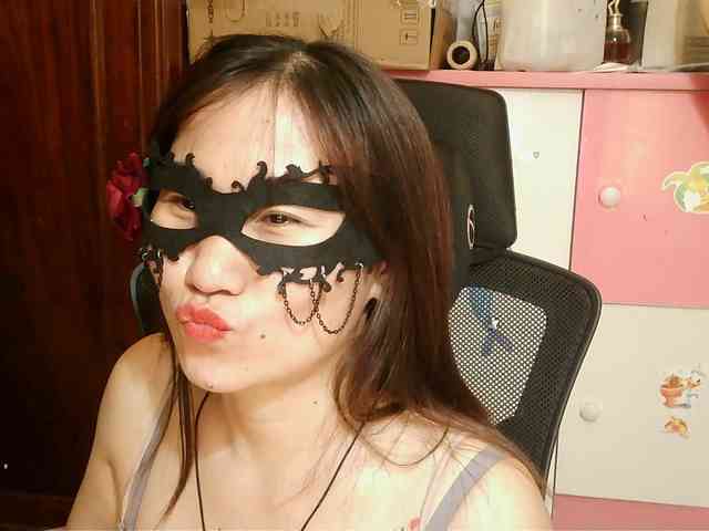 girl30slutty webcam