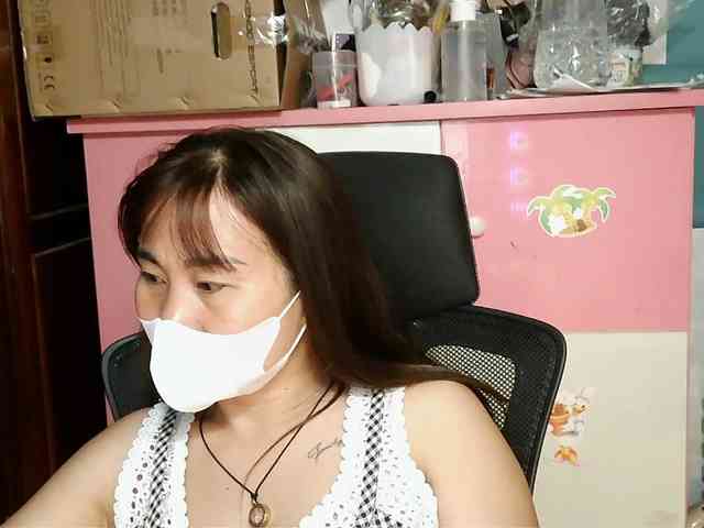 girl30slutty webcam