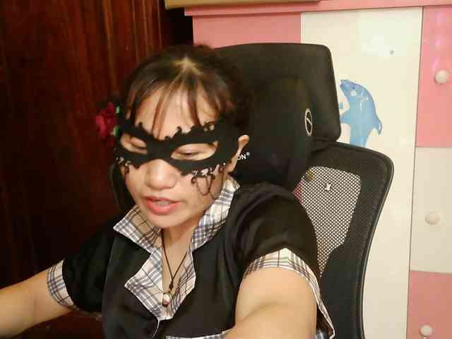 girl30slutty webcam