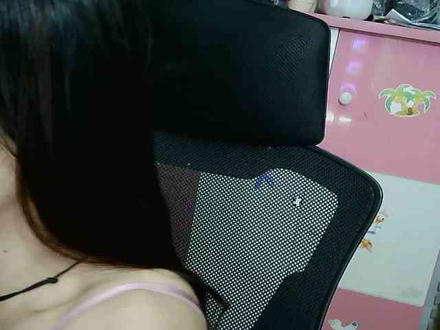 girl30slutty webcam