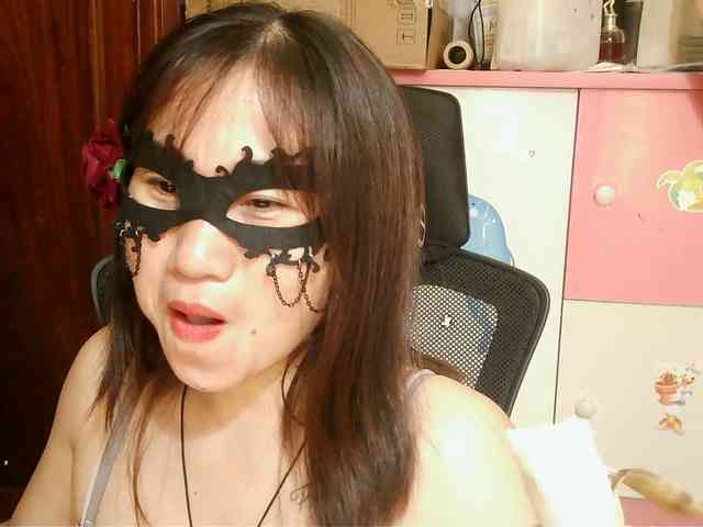 girl30slutty webcam