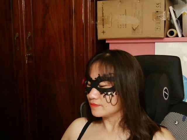 girl30slutty webcam