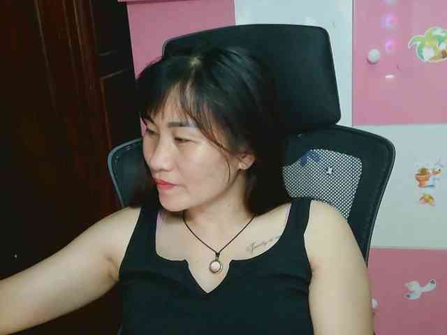 girl30slutty webcam