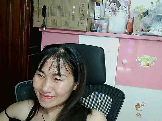 girl30slutty webcam