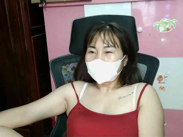 girl30slutty webcam