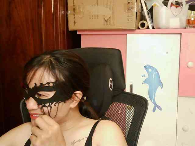 girl30slutty webcam