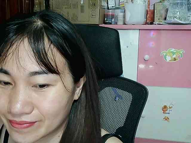 girl30slutty webcam