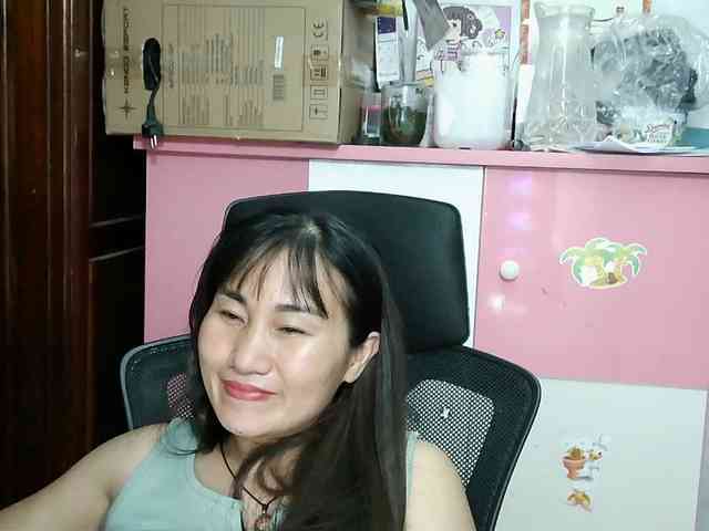 girl30slutty webcam