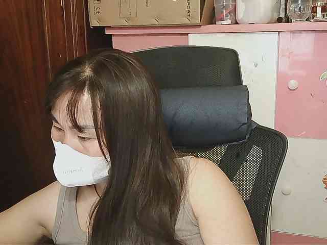 girl30slutty webcam