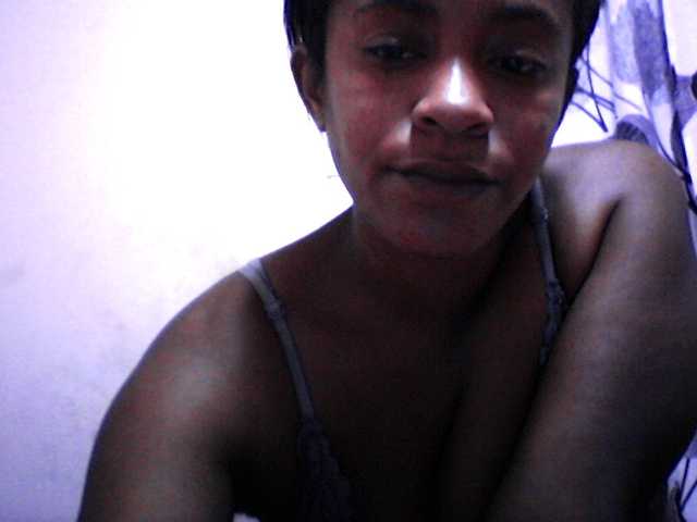 silviaLaBombe's BongaCams show and profile