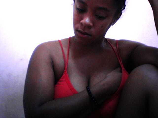 silviaLaBombe's BongaCams show and profile