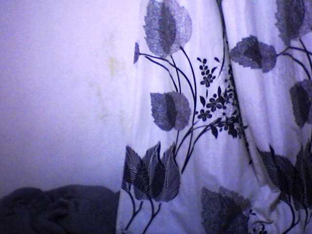 silviaLaBombe's BongaCams show and profile