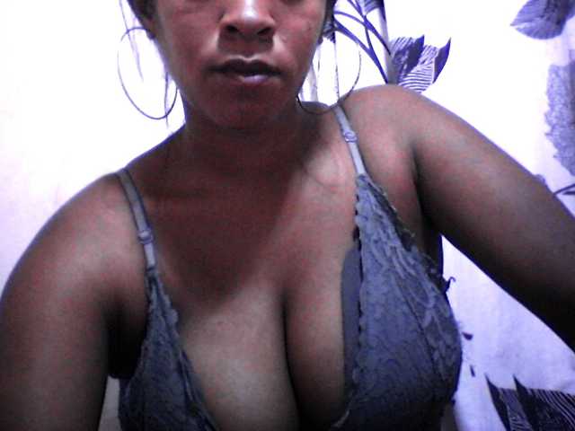 silviaLaBombe webcam