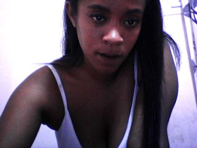 silviaLaBombe's BongaCams show and profile