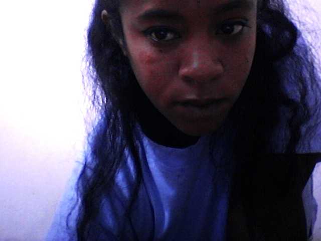 silviaLaBombe's BongaCams show and profile