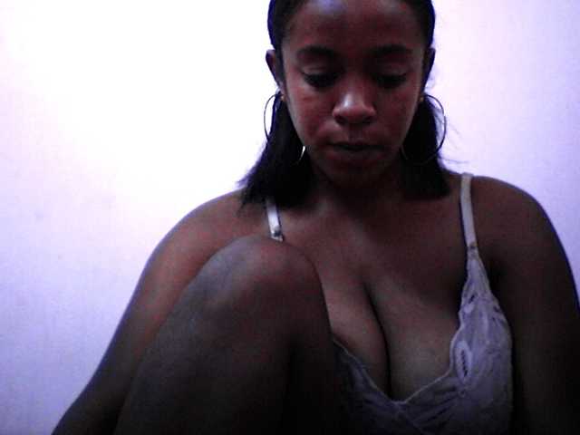 silviaLaBombe's BongaCams show and profile