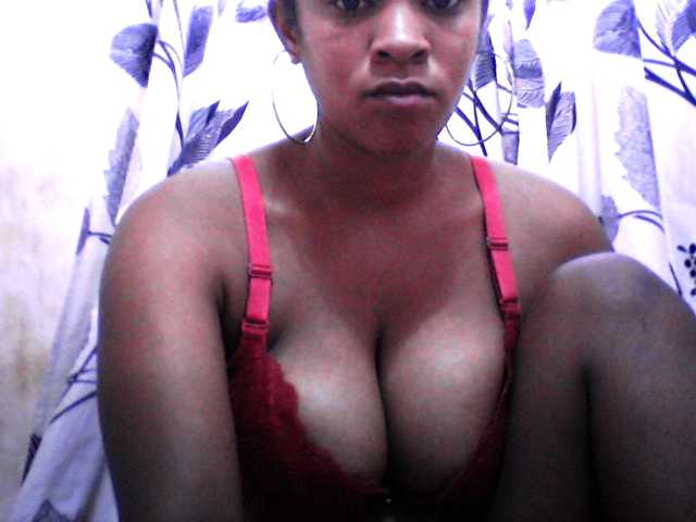 silviaLaBombe webcam