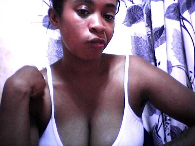 silviaLaBombe webcam