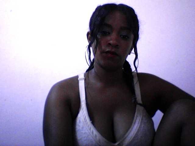 silviaLaBombe webcam