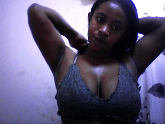 silviaLaBombe webcam