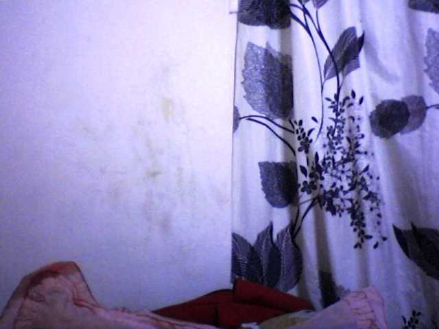 silviaLaBombe's BongaCams show and profile