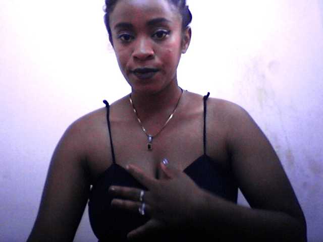 silviaLaBombe's BongaCams show and profile