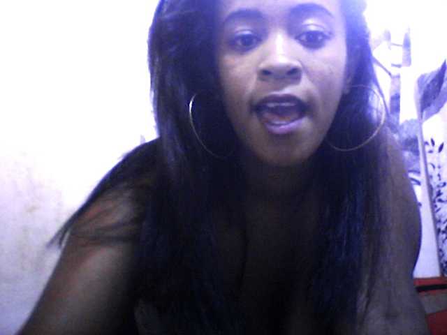 silviaLaBombe's BongaCams show and profile