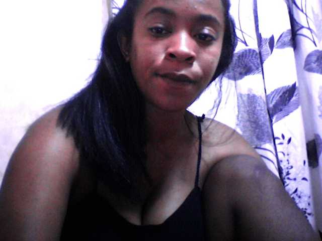 silviaLaBombe's BongaCams show and profile