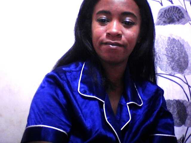 silviaLaBombe's BongaCams show and profile