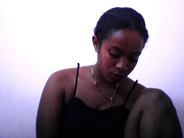 silviaLaBombe's BongaCams show and profile