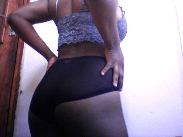  silviaLaBombe chat room