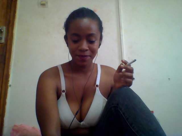 silviaLaBombe webcam